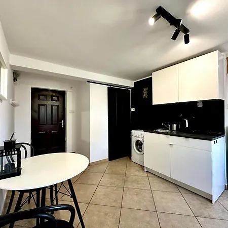 Studio Przy Hipodromie Ii *
